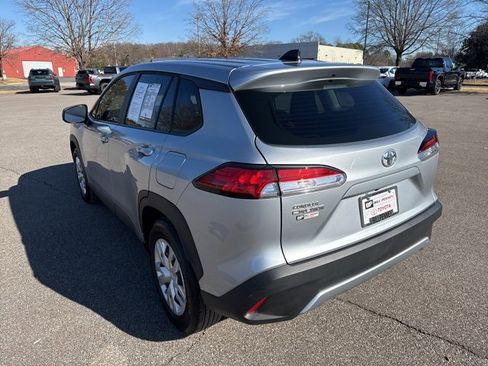 Used 2025 Toyota Corolla Cross L image 3