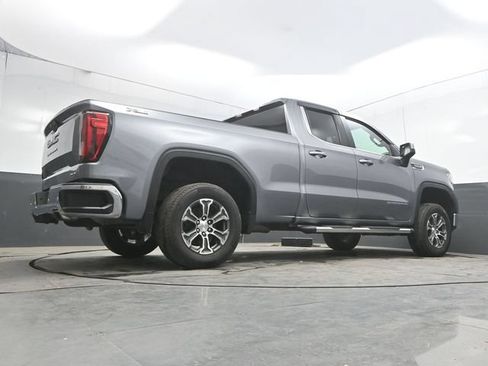 Used 2021 GMC Sierra 1500 SLE w/ X31 Off-Road Package AWD/4WD image 37
