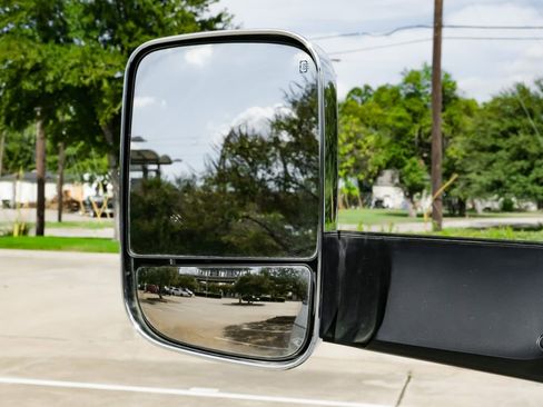 Used 2016 RAM 3500 Laramie image 39