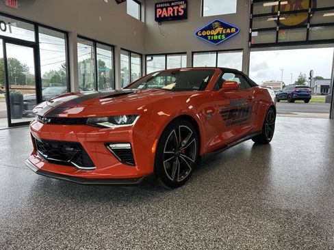 Used 2018 Chevrolet Camaro SS w/ Hot Wheels Edition RWD image 48