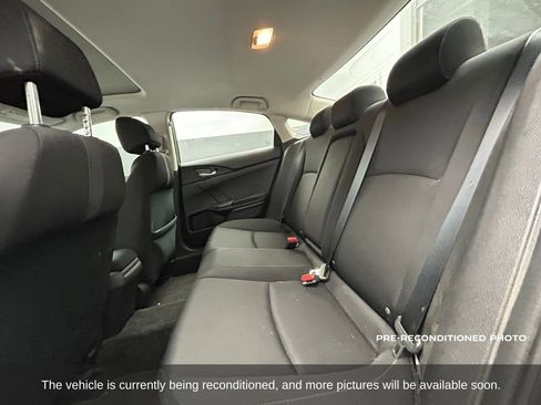Used 2018 Honda Civic EX image 12