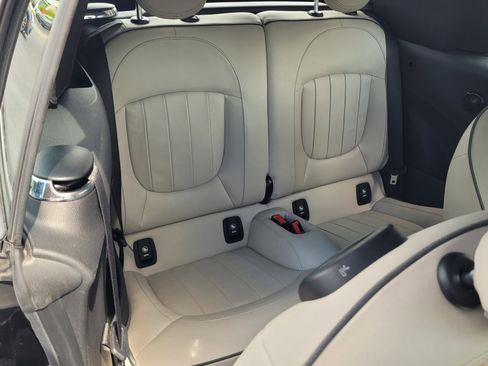 Used 2019 MINI Cooper S image 15