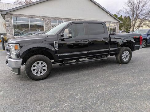 Used 2020 Ford F250 XL w/ STX Appearance Package image 3