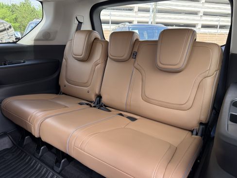 Certified 2026 INFINITI QX80 Luxe w/ Cargo Package RWD image 18