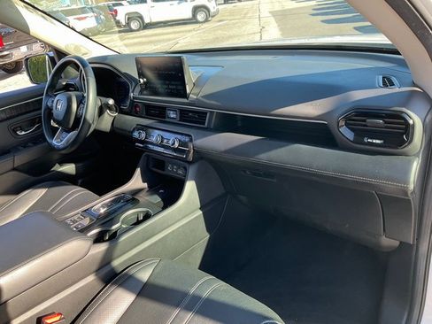 Used 2024 Honda Pilot Elite image 23