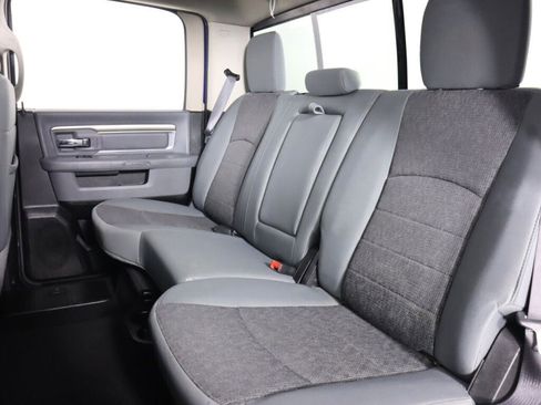 Used 2019 RAM 1500 Big Horn image 31