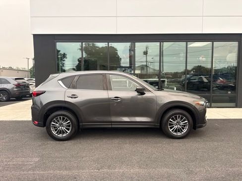 Used 2017 MAZDA CX-5 Touring AWD/4WD image 2