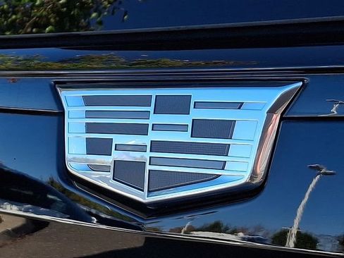 Certified 2024 Cadillac Escalade ESV Sport Platinum w/ LPO, ONYX Package image 30