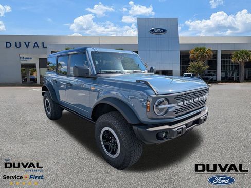 New 2025 Ford Bronco Badlands w/ Sasquatch Package image 1