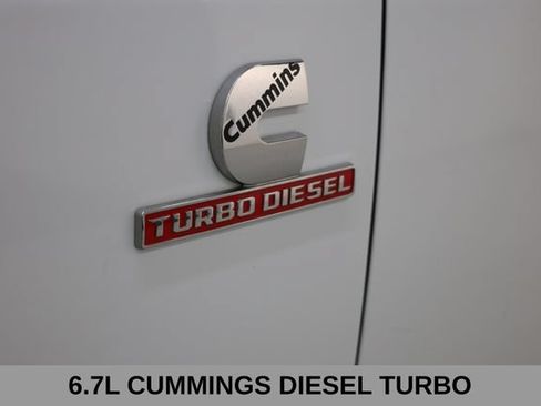 Used 2024 RAM 2500 Tradesman w/ Chrome Appearance Group AWD/4WD image 6