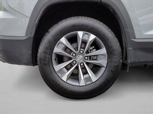 Used 2025 Chevrolet Equinox LT w/ Convenience Package II FWD image 22