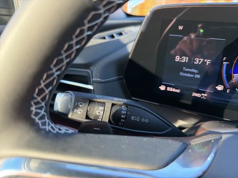 New 2026 Chevrolet Traverse Z71 w/ Enhanced Driving Package image 35