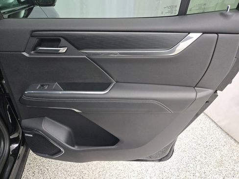 New 2026 GMC Acadia Elevation w/ Black Edition image 9