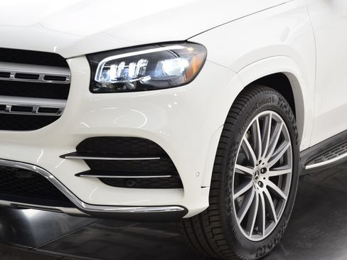 Certified 2023 Mercedes-Benz GLS 450 4MATIC image 11