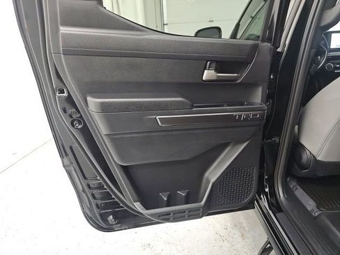 Used 2025 Toyota Tacoma TRD Sport image 26