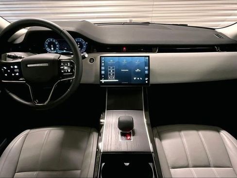 Certified 2025 Land Rover Range Rover Evoque S image 18