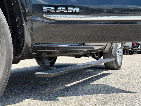 Used 2023 RAM 1500 Limited AWD/4WD image 35