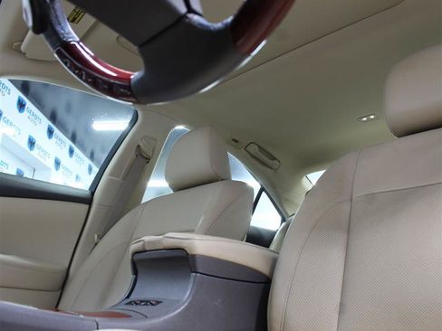 Used 2009 Lexus ES 350 FWD image 9