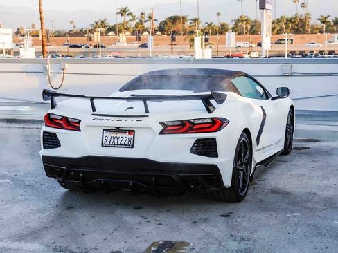Used 2024 Chevrolet Corvette Stingray Premium Conv w/ Stealth Interior Trim Package image 9