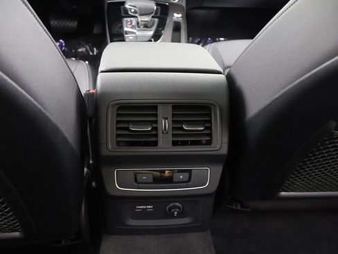 Used 2023 Audi Q5 2.0T Premium w/ Convenience Package AWD/4WD image 48
