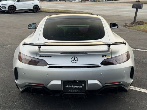 Used 2020 Mercedes-Benz AMG GT R image 3