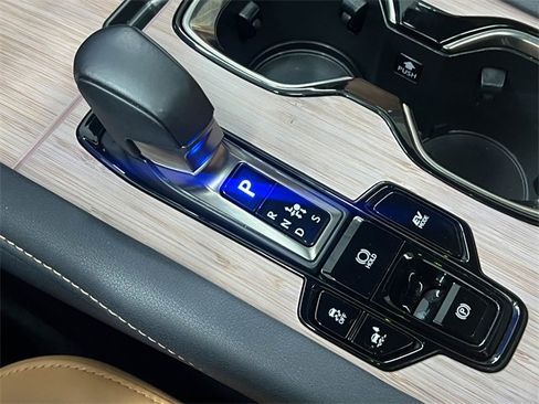 Certified 2025 Lexus RX 350h image 21