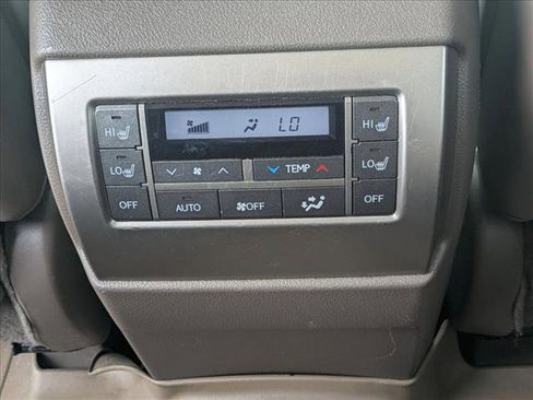 Used 2019 Lexus GX 460 Premium image 17