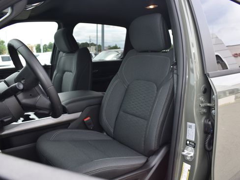 New 2026 RAM 1500 Express AWD/4WD image 25