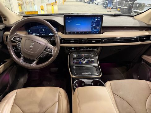 Certified 2023 Lincoln Nautilus Reserve AWD/4WD image 18