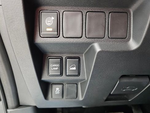 Used 2025 Nissan Frontier S AWD/4WD image 24