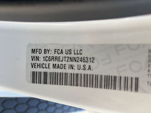 Certified 2022 RAM 1500 Laramie image 18