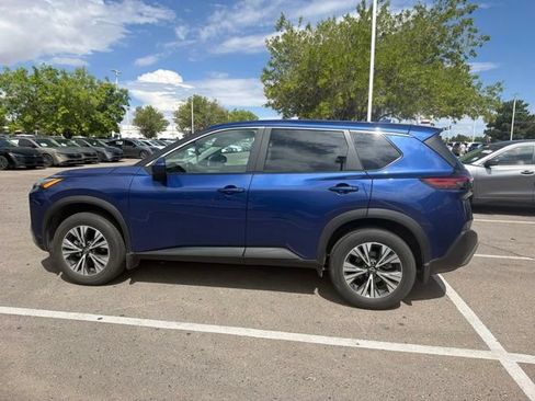 Certified 2023 Nissan Rogue SV FWD image 11