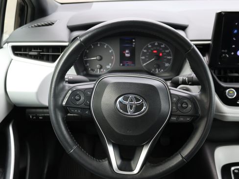 Certified 2025 Toyota Corolla SE FWD image 26