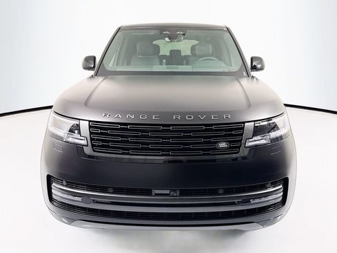 New 2026 Land Rover Range Rover Long Wheelbase SE AWD/4WD image 2