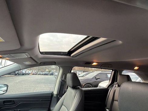 Used 2024 Honda Odyssey EX-L image 15