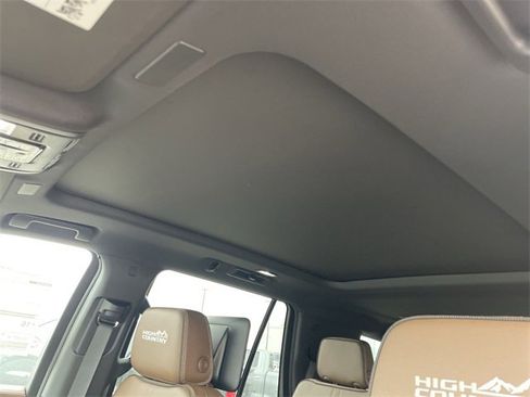 New 2026 Chevrolet Tahoe High Country image 22