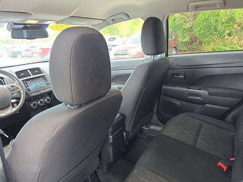 Used 2025 Mitsubishi Outlander Sport ES AWD/4WD image 11