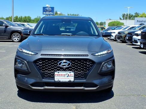 Used 2020 Hyundai Kona SE AWD/4WD image 2