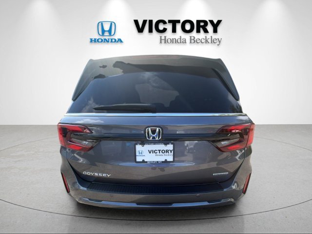 New 2027 Honda Odyssey Touring image 4