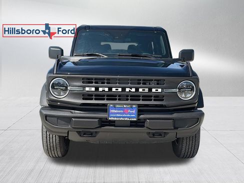 New 2025 Ford Bronco 2-Door AWD/4WD image 2