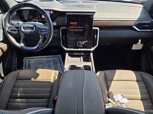 New 2026 GMC Acadia Denali Ultimate AWD/4WD image 8