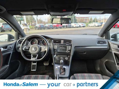 Used 2017 Volkswagen GTI Sport image 10