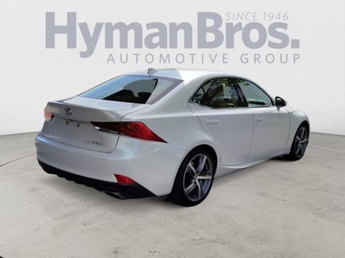 Used 2018 Lexus IS 300 AWD w/ Comfort Package image 3