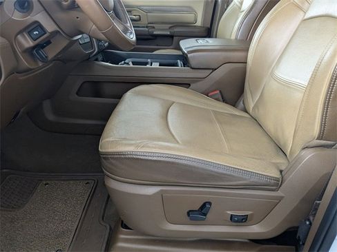 Used 2023 RAM 2500 Limited image 14
