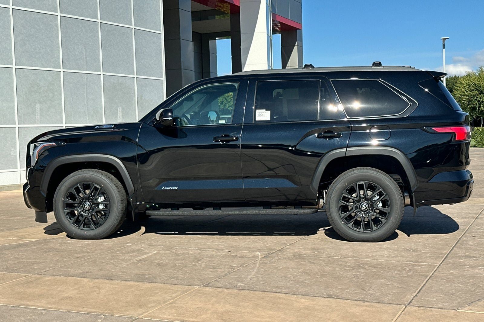 New 2026 Toyota Sequoia Limited w/ Tow Technology Package AWD/4WD image 7