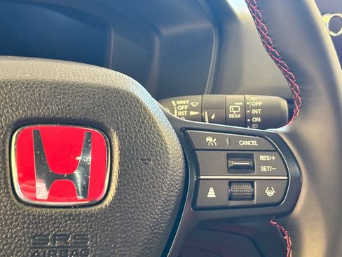 Used 2025 Honda Civic Type R image 19