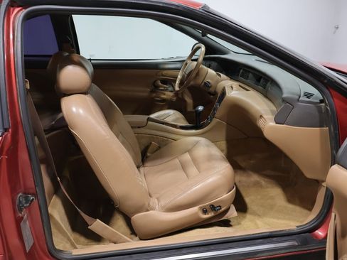 Used 1996 Lincoln Mark VIII RWD image 15