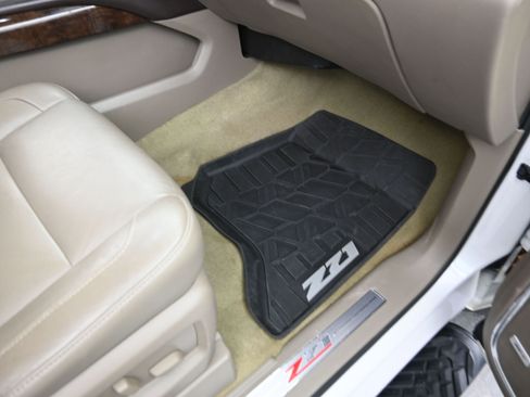 Used 2018 Chevrolet Tahoe LT image 20