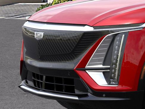 New 2025 Cadillac Lyriq Luxury image 13