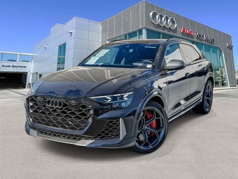 New 2025 Audi RS Q8 performance image 1
